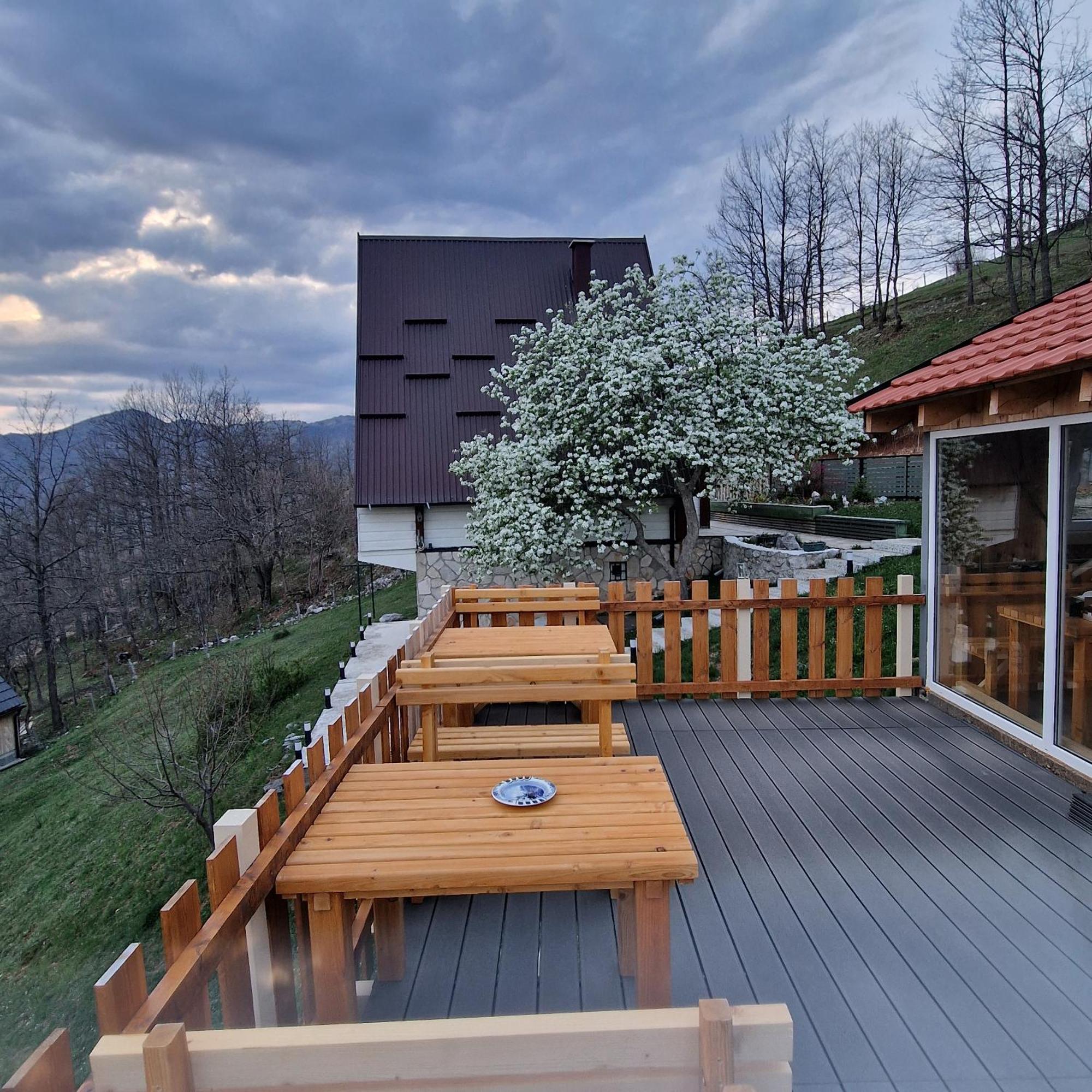 Apartmani Vukomanovo Мойковац Экстерьер фото